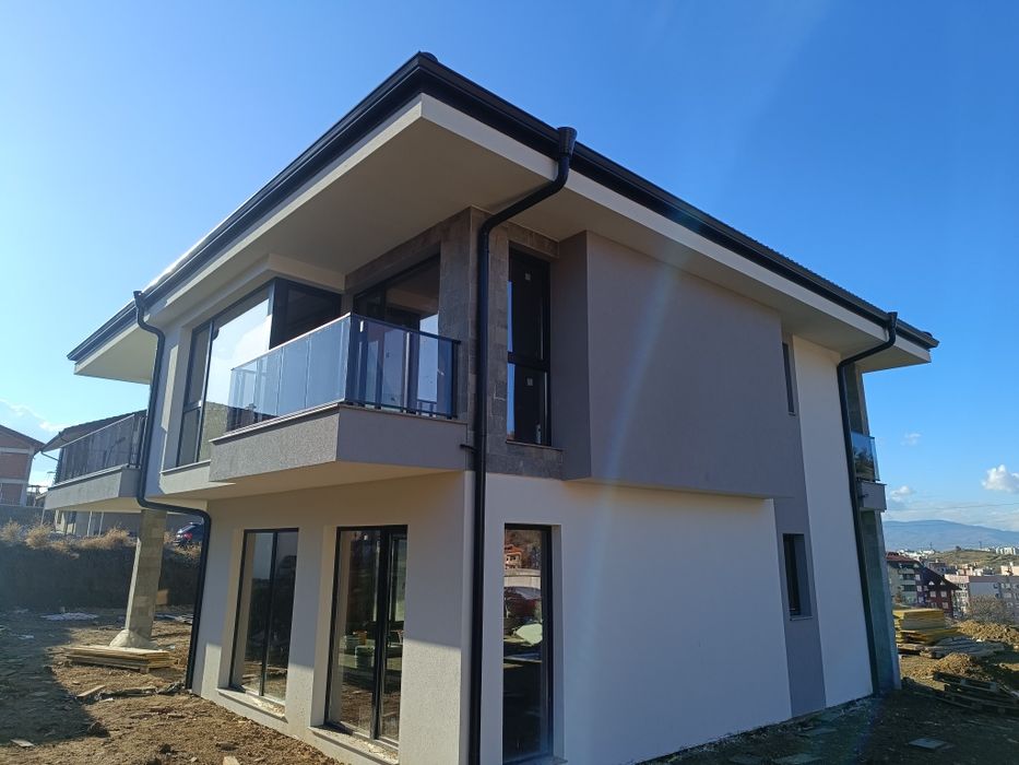 Благоевград с.Еленово къща