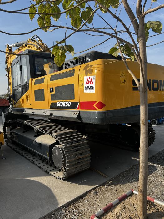 Zanjirlik ekskavator ( Гусеничный)