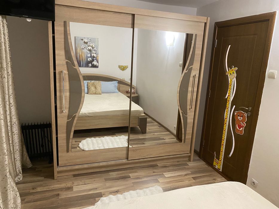 Apartament Semidecomandat RegimHotelier