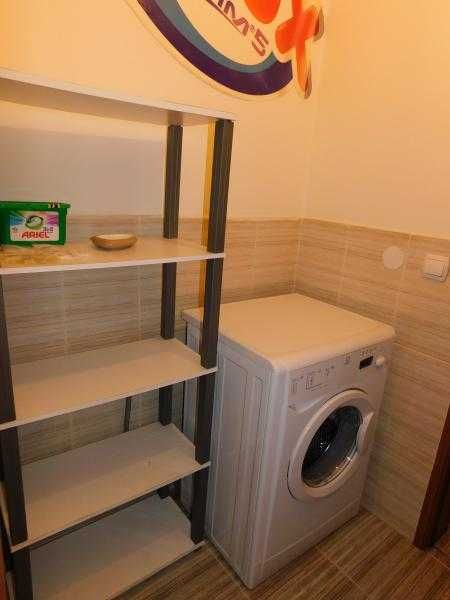 Дава се под наем Тристаен апартамент в Бургас, Лазур - 100 кв.м за 612 € - Снимка #12