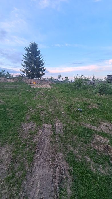 Teren de vânzare Mărișel