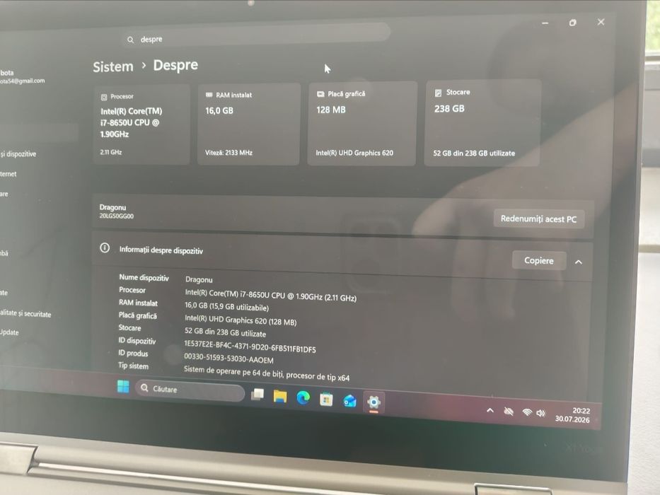 Vând laptop Lenovo yoga x1 gen 3 perfect funcțional CU BATERIE NOUĂ