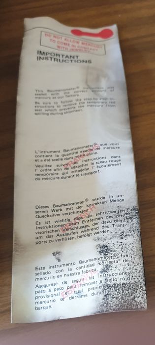 Винтажный ртутный тонометр Baumanometer (США). Для коллекции