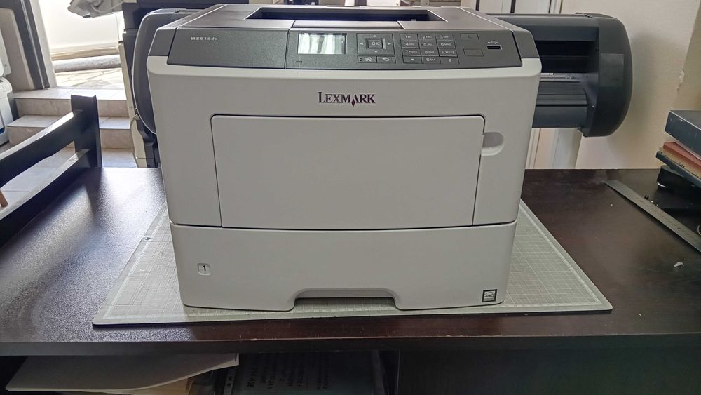 Чисто нов!!! Лазерен принтер Lexmark MS 610DN с дуплекс и мрежа