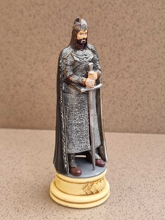 Lot 3 piese de sah colectia Eaglemoss Lord of the Rings