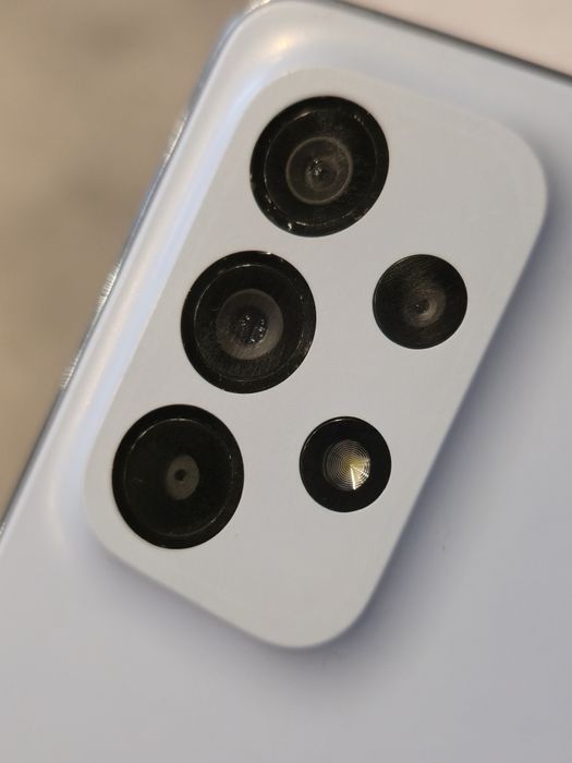 Продам Samsung A53