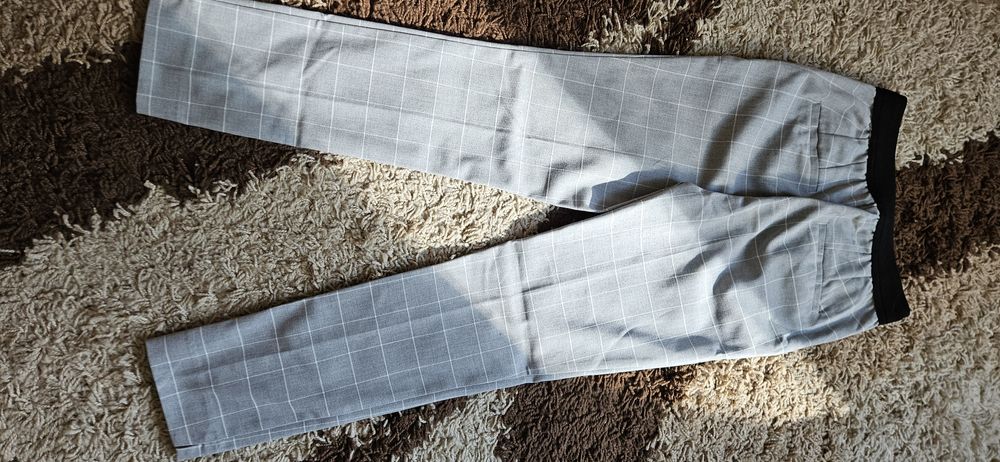 Pantaloni dama xs Zara