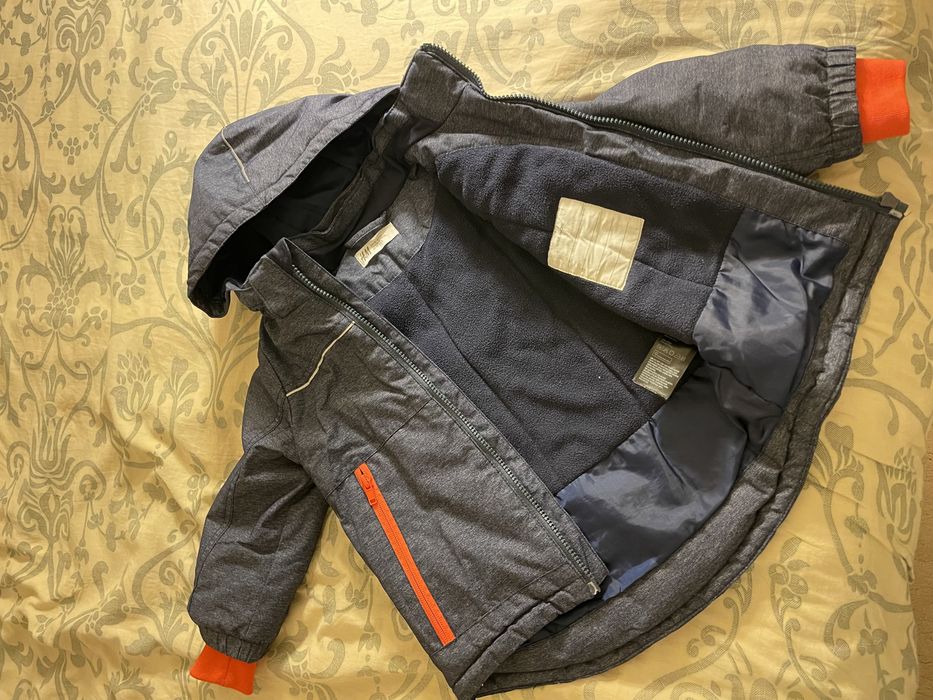 Vând geaca H&M pentru copii, Oferta!!!