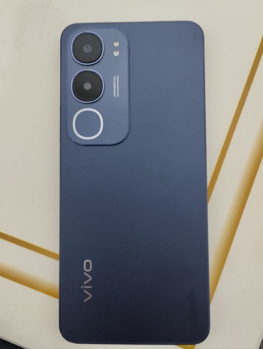 VIVO Y19S 8/128 gb