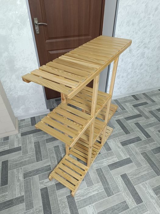 Стелаж для цветов