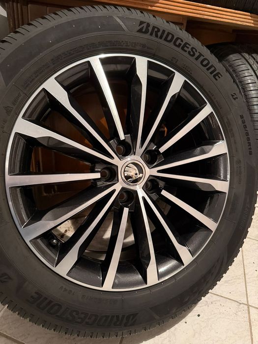 Roti jante kodiaq originale 18+235.55.18 Bridgestone
