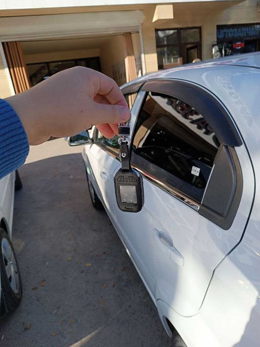 Nexia 3 mexanika sotiladi