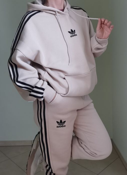 Комплект ADIDAS, размер L.