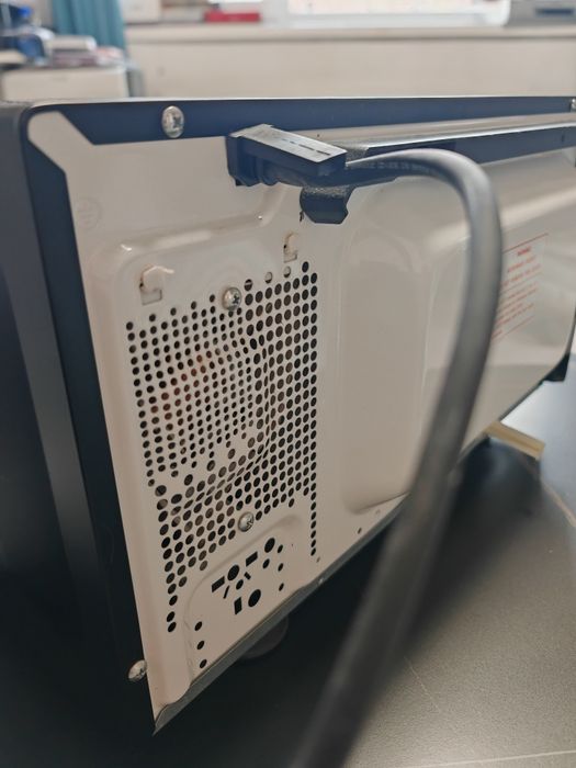 vand cuptor microunde Sharp,negru