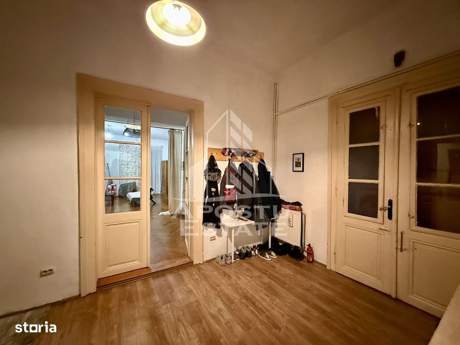 Apartament o camera de 71mp de vanzare zona Badea Cartan Timisoara