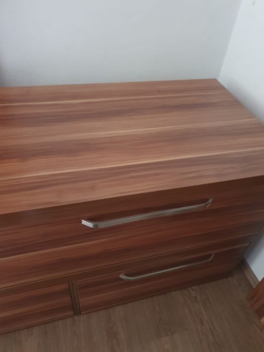 Mobila living diferite corpuri 200 lei /bucata