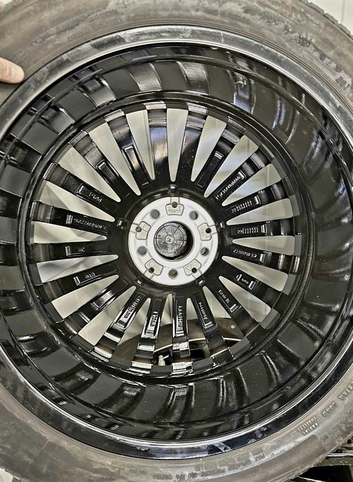 Оригинални AMG 20"джанти с летни гуми Mercedes  GLC  w254-като нови