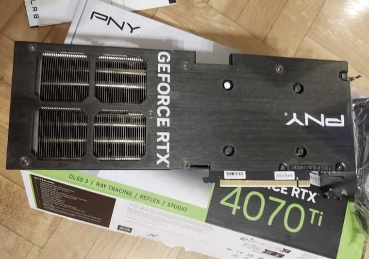 PNY GeForce RTX 4070Ti 12GB VERTO Triple Fan DLSS 3 , Видео карта