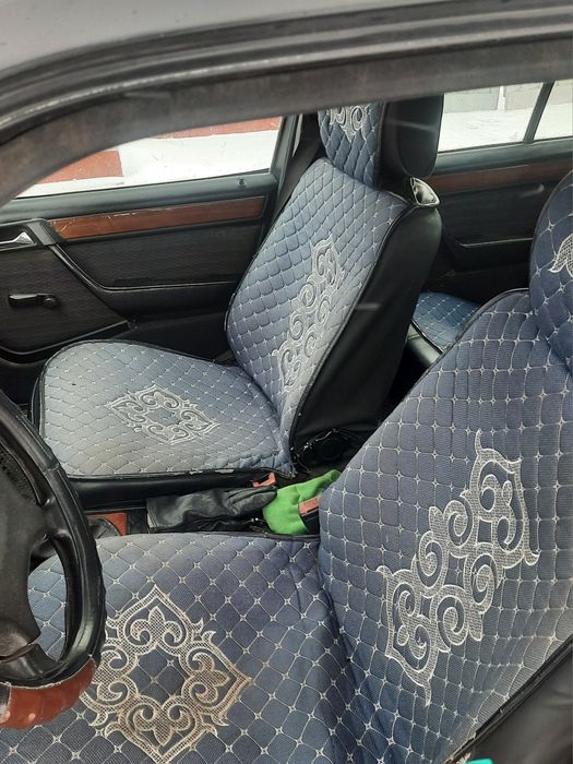 Авто чехол универсалный