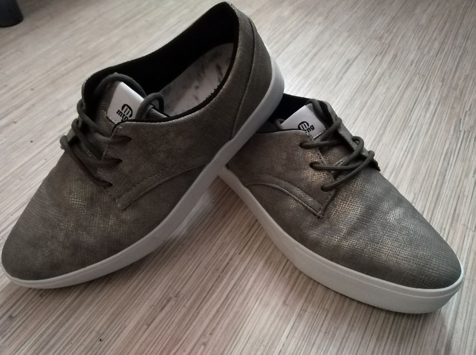 Обувки спортни  MTNG