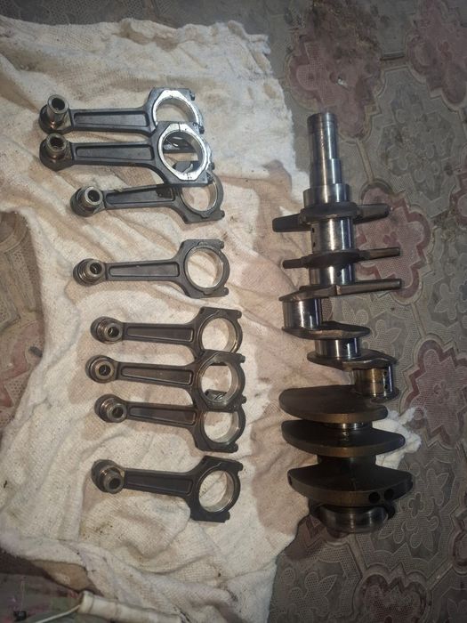 Срочно продам коленбал