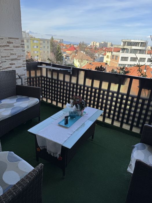 Proprietar vand apartament Centru Civic 4 camere , fara agentii