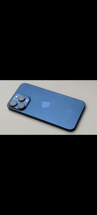Iphone 15 pro, i