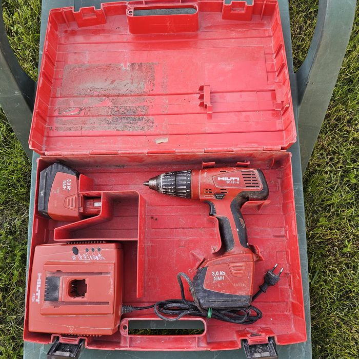 Masina gaurit/ însurubat professionala Hilti  SF 151 A