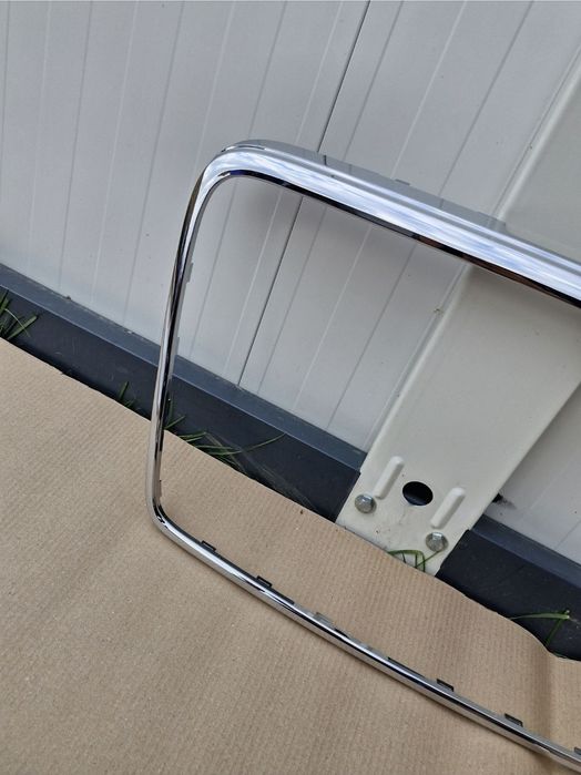 Ornament Grila Audi A4 B7 Crom 2004-2008 NOU