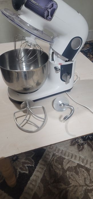 Mikser sotiladi Holati yahwi