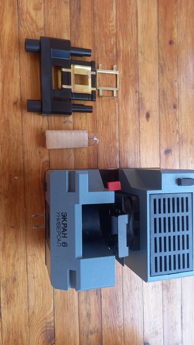 Проэктор, Экран 6 универсал