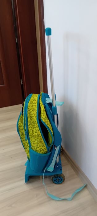 Раници от   за момичета