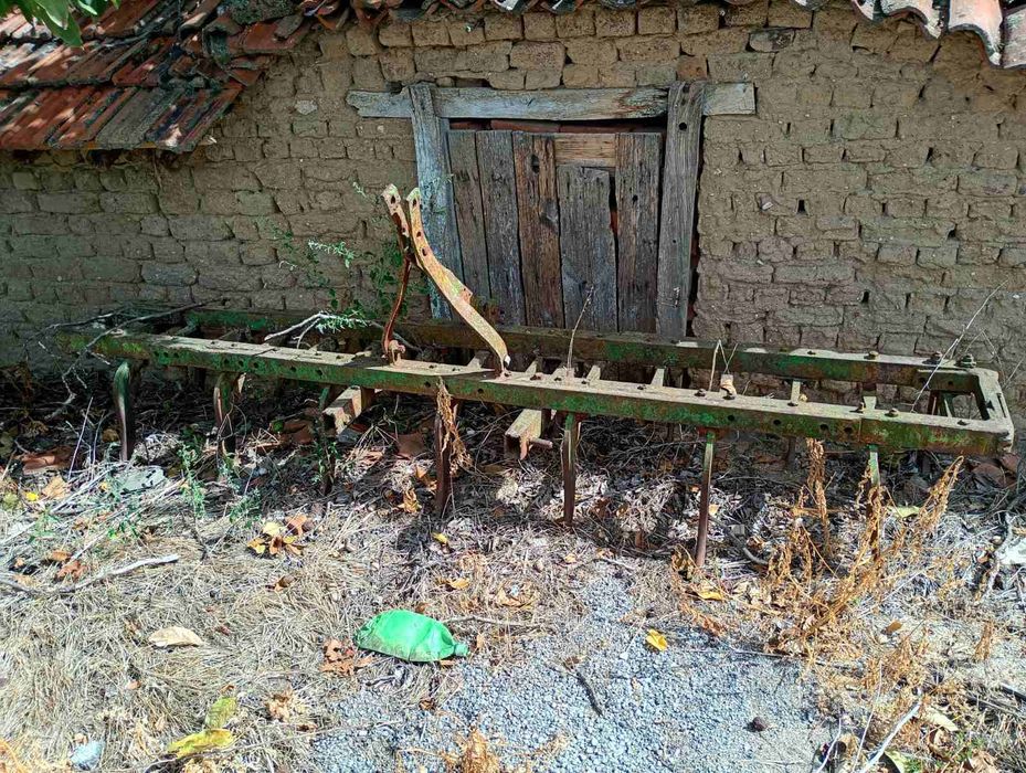 ЮМЗ с РСД 4 и инвентар