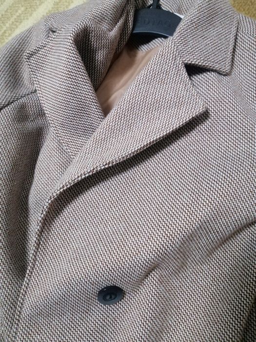 Eshakda katta qalin xoroz