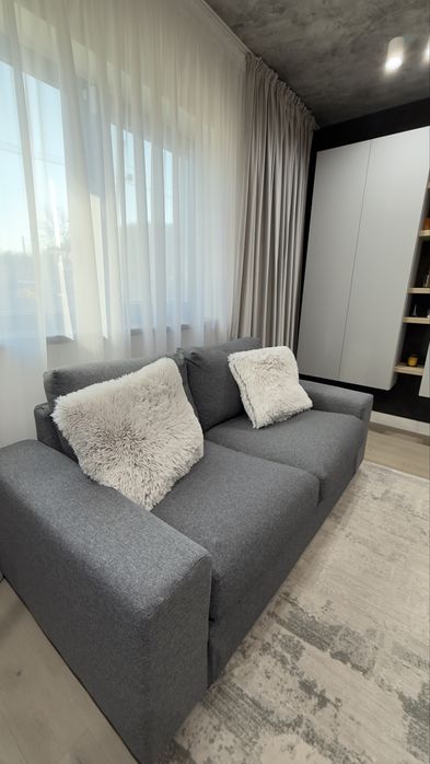 Vand canapea stofa gri inchis