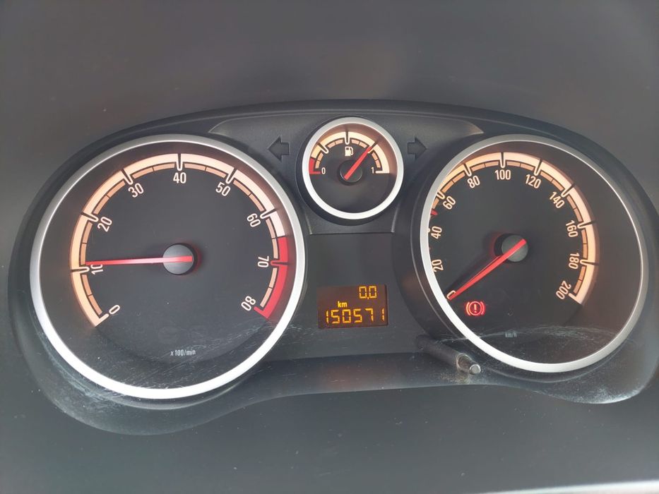 Opel Corsa D   1.0  benzina