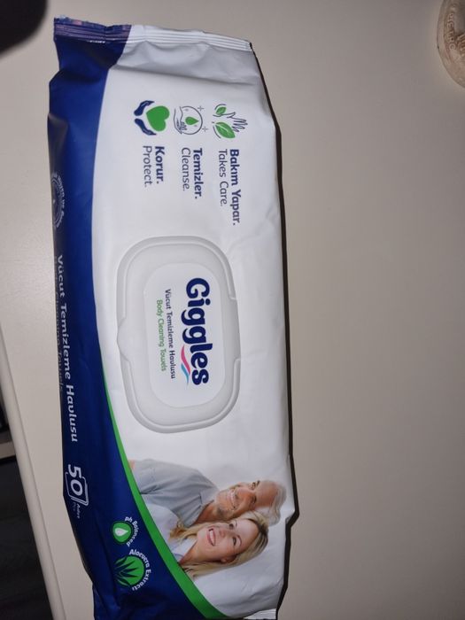 Aleze si servetele umede pentru corp,