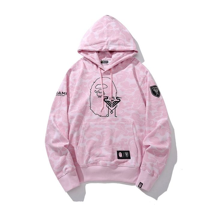 Продается Худи унисекс на подростка.Производство: Япония. Бренд: Bape