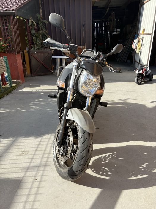 Suzuki GSR600 – întreținută foarte bine, kit lanț nou, motor impecabil