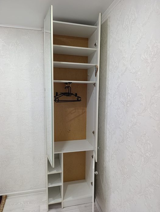 Продам прихожую и шкаф