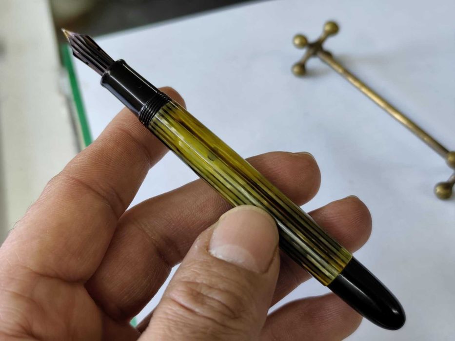 Писалка Pelikan 400 gold nib 14 c 585