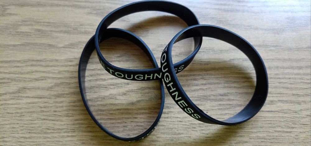 Силиконови гривни ABSOLUTE TOUGHNESS, черни