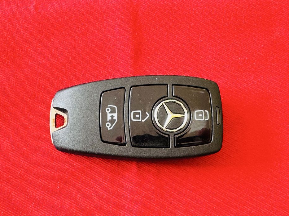 Смарт ключ за Mercedes Sprinter оригинален