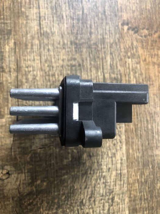 Rezistența trepte aeroterma Ford cod:6G9T-19E624-AE