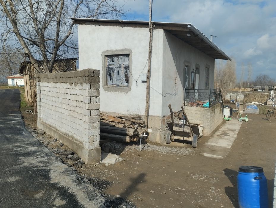 Янги курилган участка сотилади.