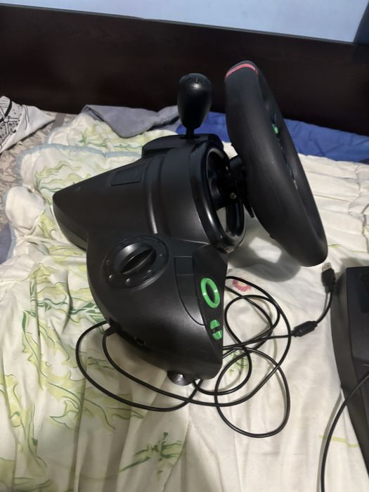 Продавам волан с педали