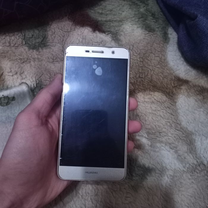 Продам Huawei Y6 Pro