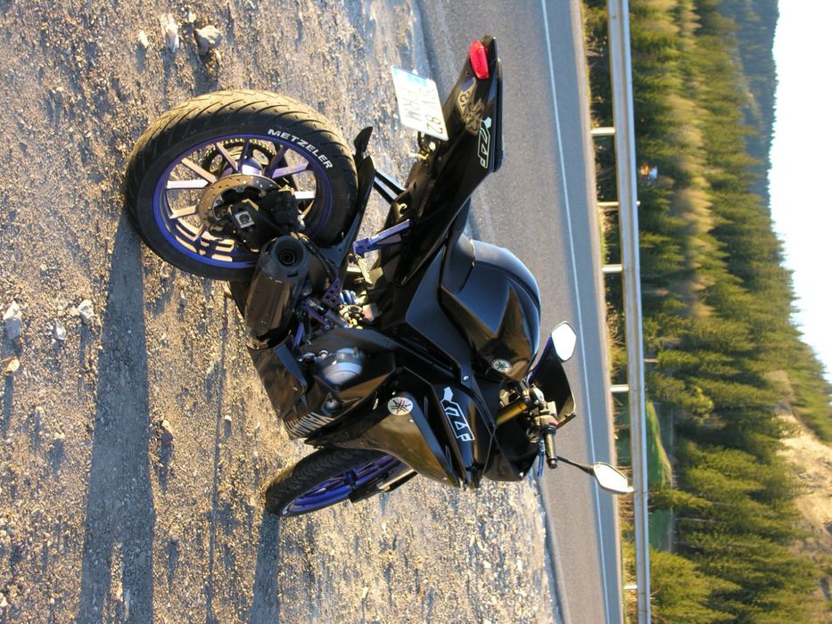 Yamaha yzf r125 2016