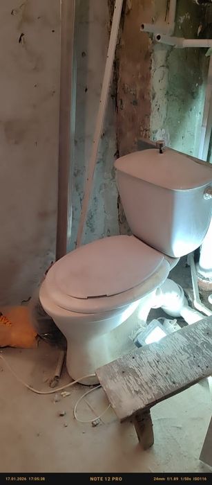 Продам туалет бу