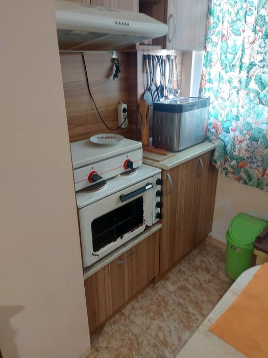 Отдавам под наем Гарсониера